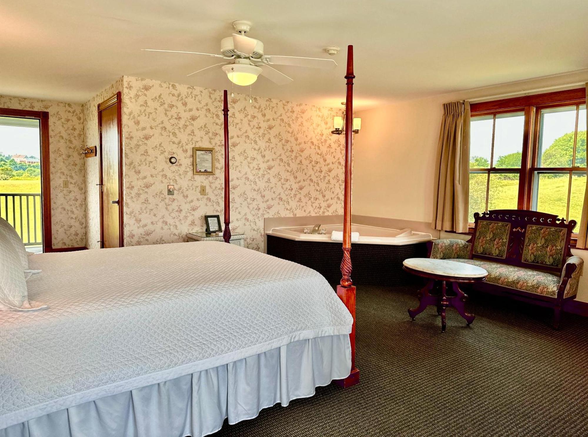 Rose Farm Inn Нью-Шорем Екстер'єр фото