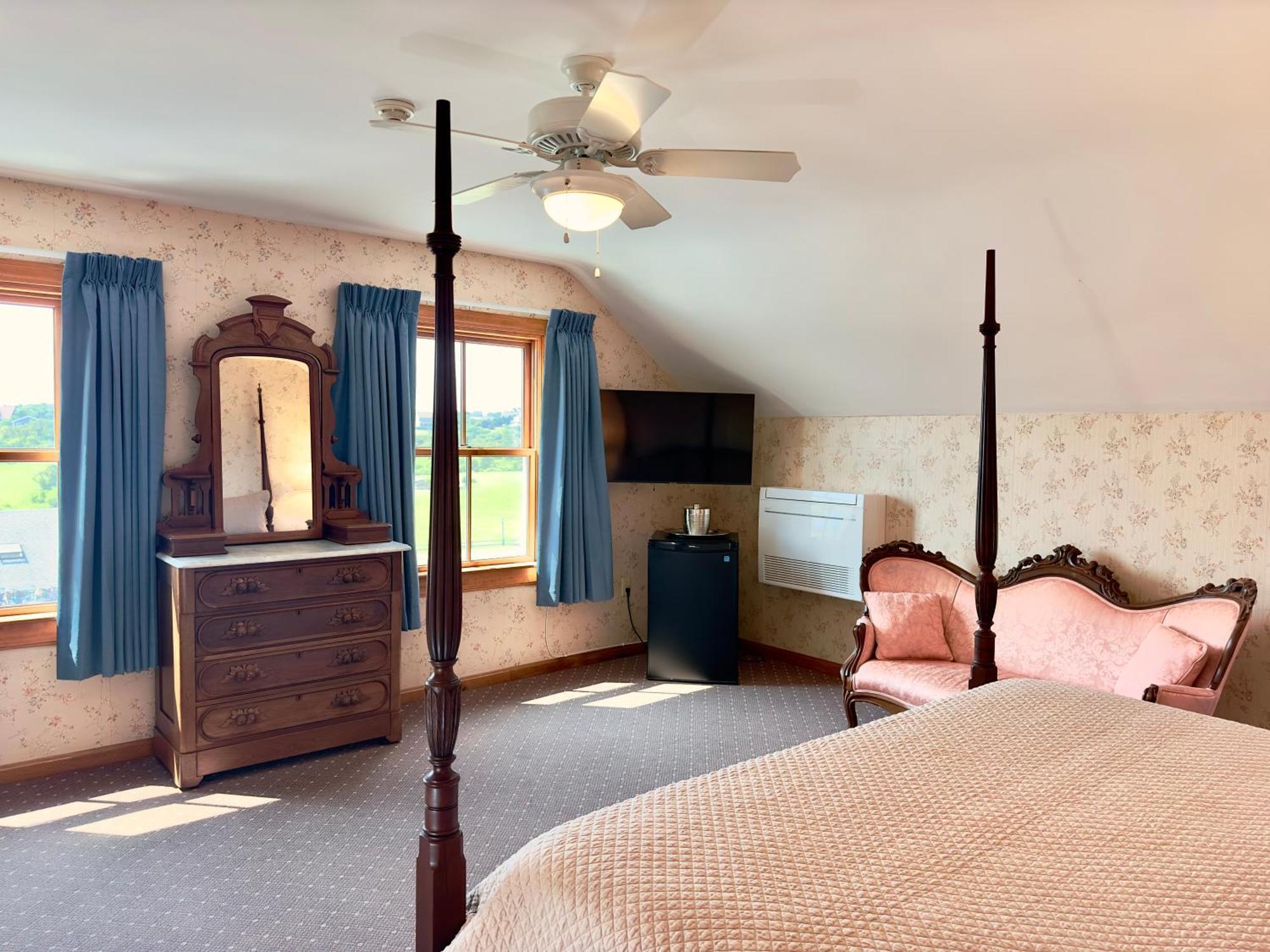 Rose Farm Inn Нью-Шорем Екстер'єр фото
